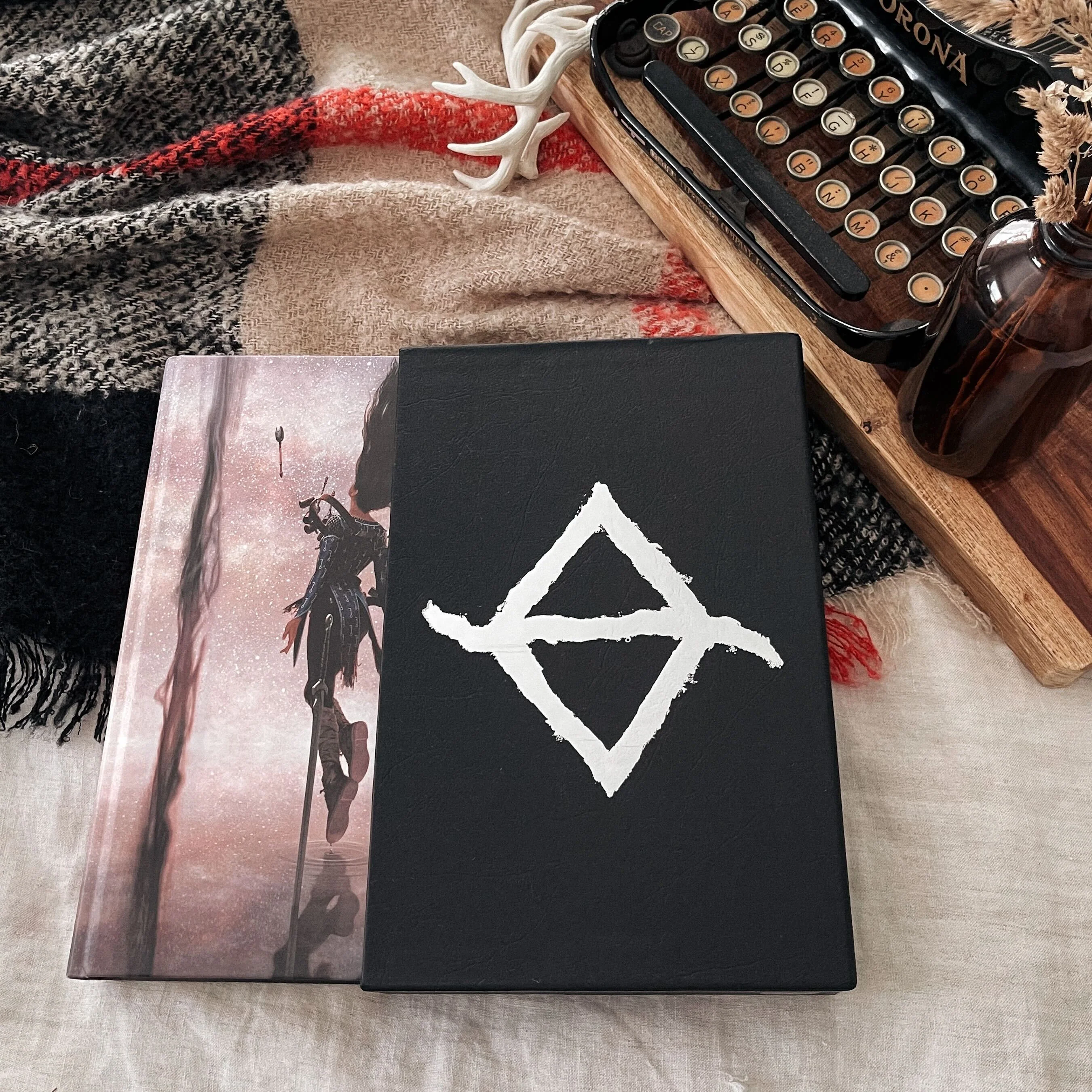 Daphne Press Deluxe: Abhorsen by Garth Nix - Image 4