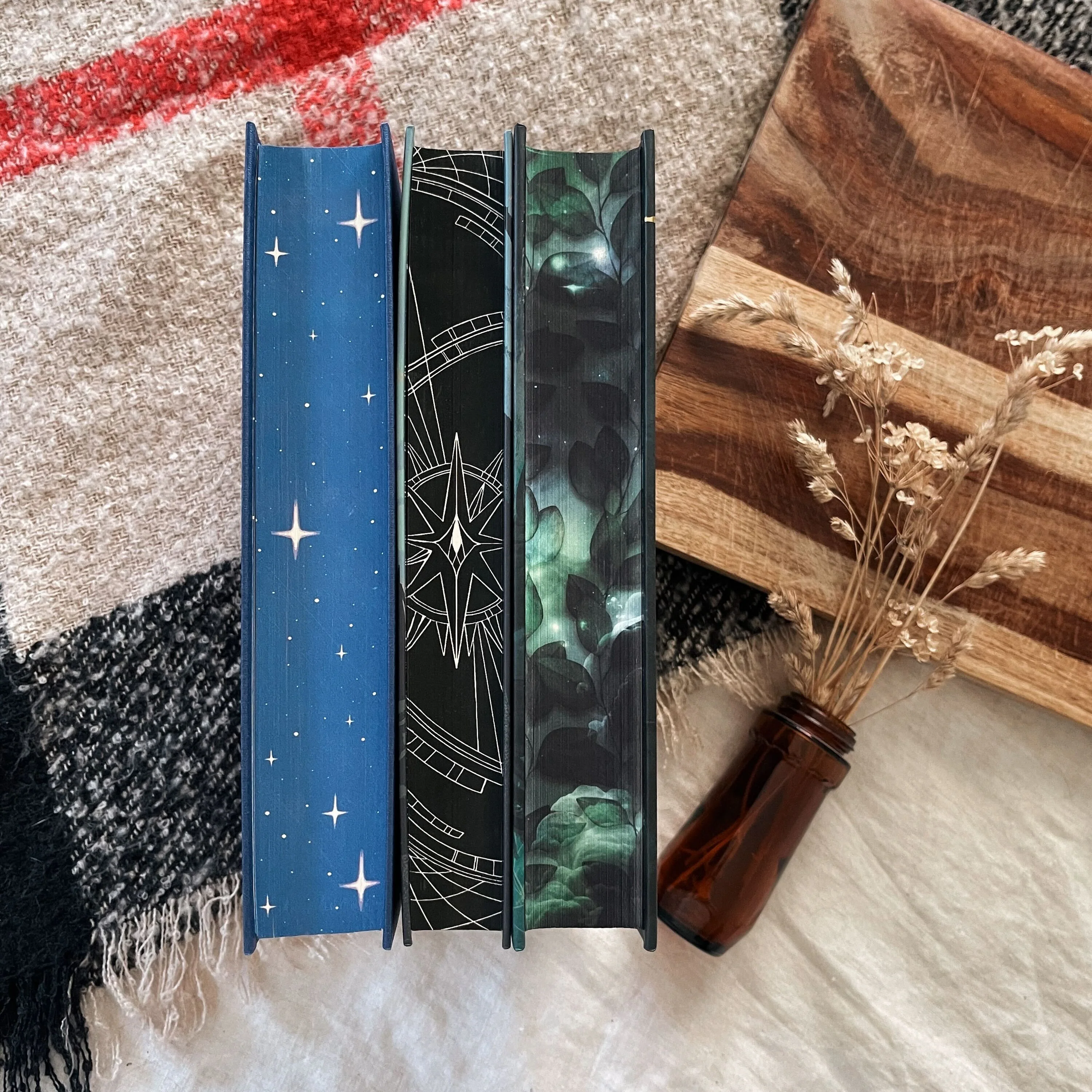 Intro to Science Fiction Book Bundle - Image 4
