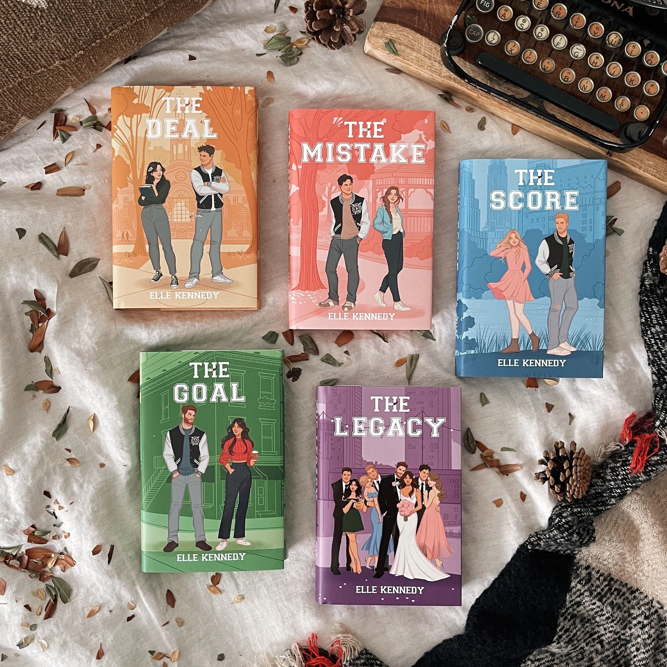 Off Campus Set by Elle Kennedy (Afterlight Exclusive)