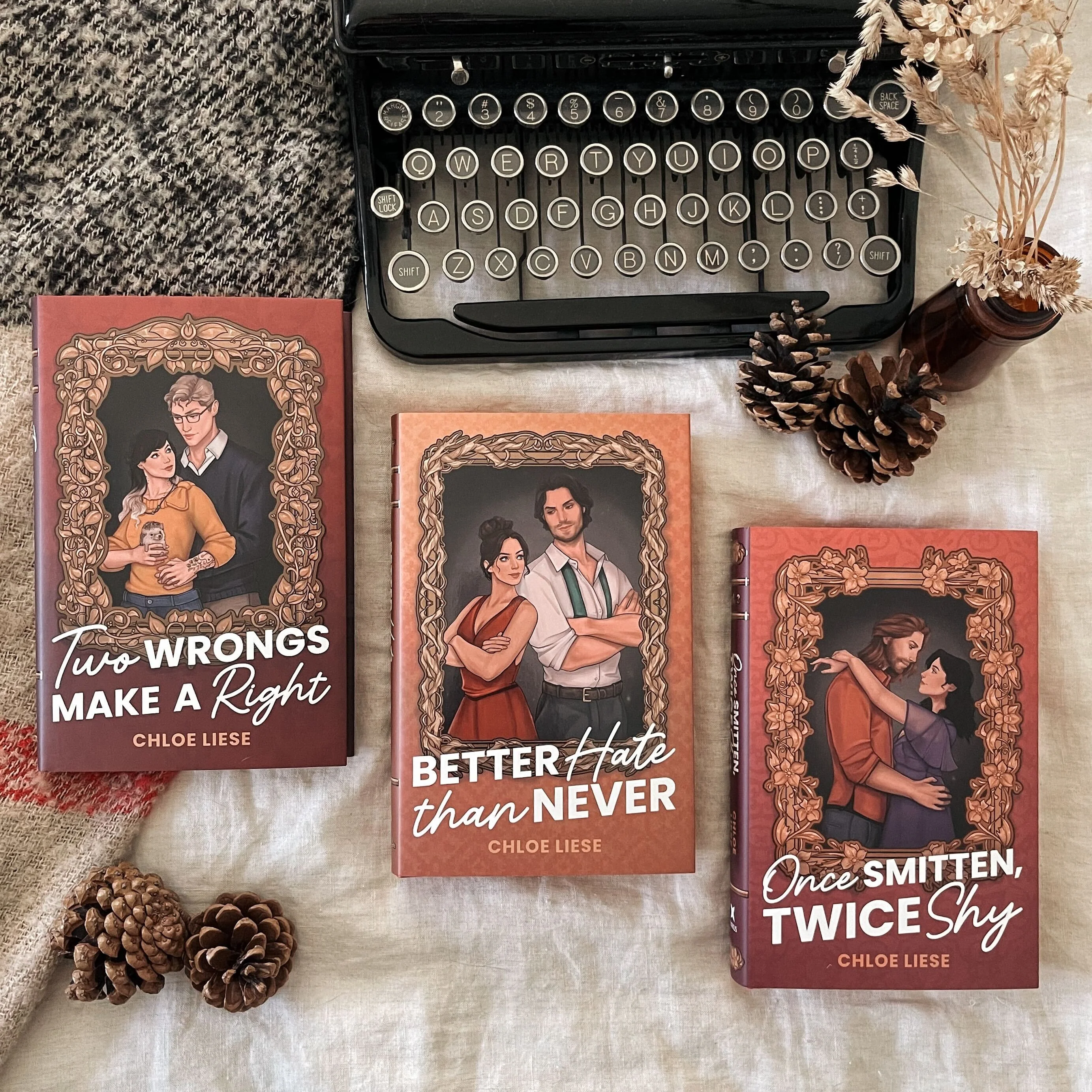 Wilmot Sisters set by Chloe Liese (Afterlight Exclusive)